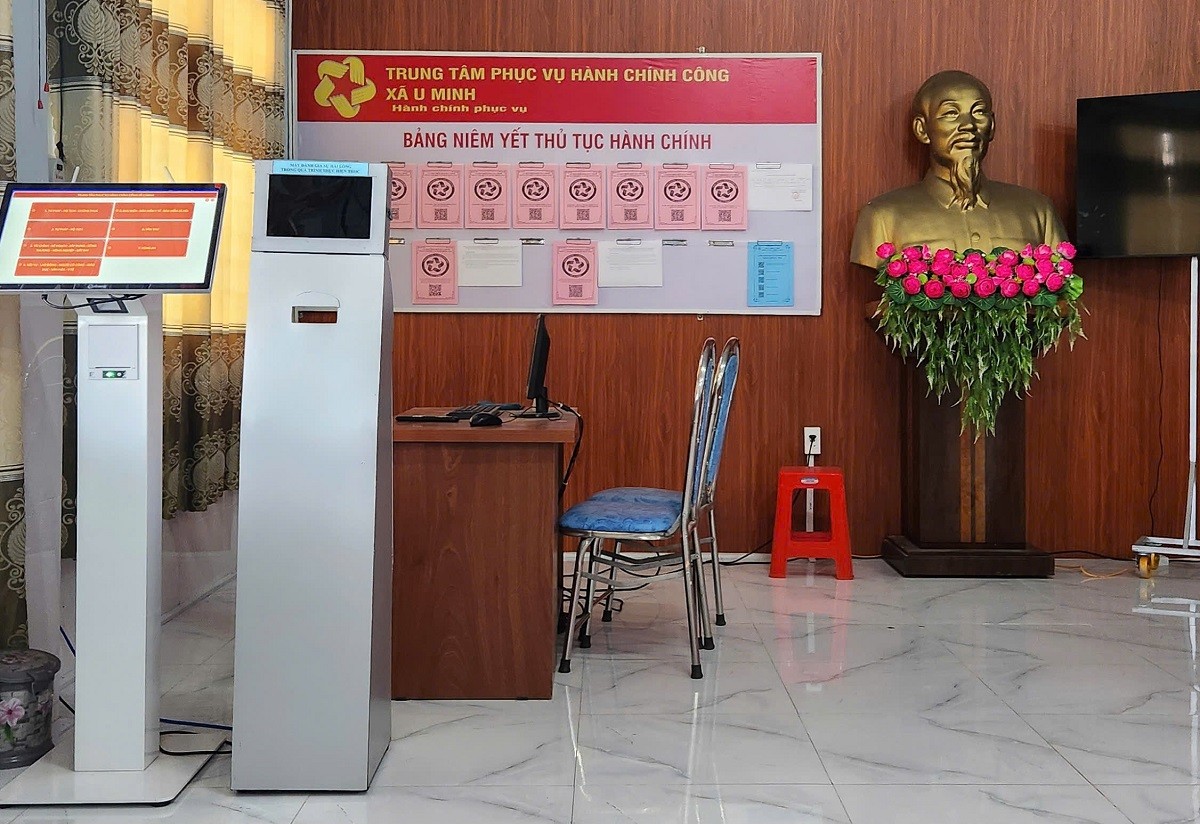 trung-tam-phuc-vu-hanh-chinh-cong-xa-u-minh-1780017405.jpg