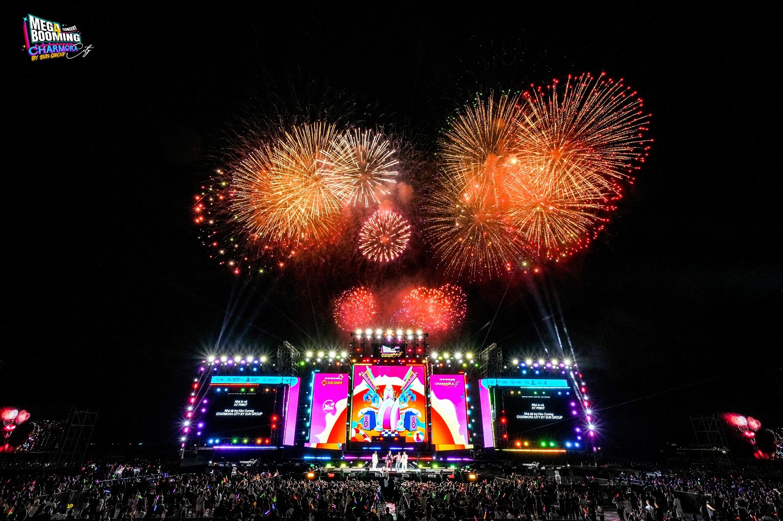 ban-phao-hoa-mega-booming-1782211248.jpg