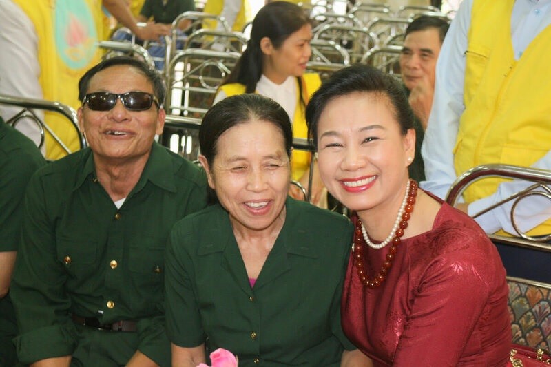 clb-tinh-nguoi-thuong-benh-binh-1783687197.jpg