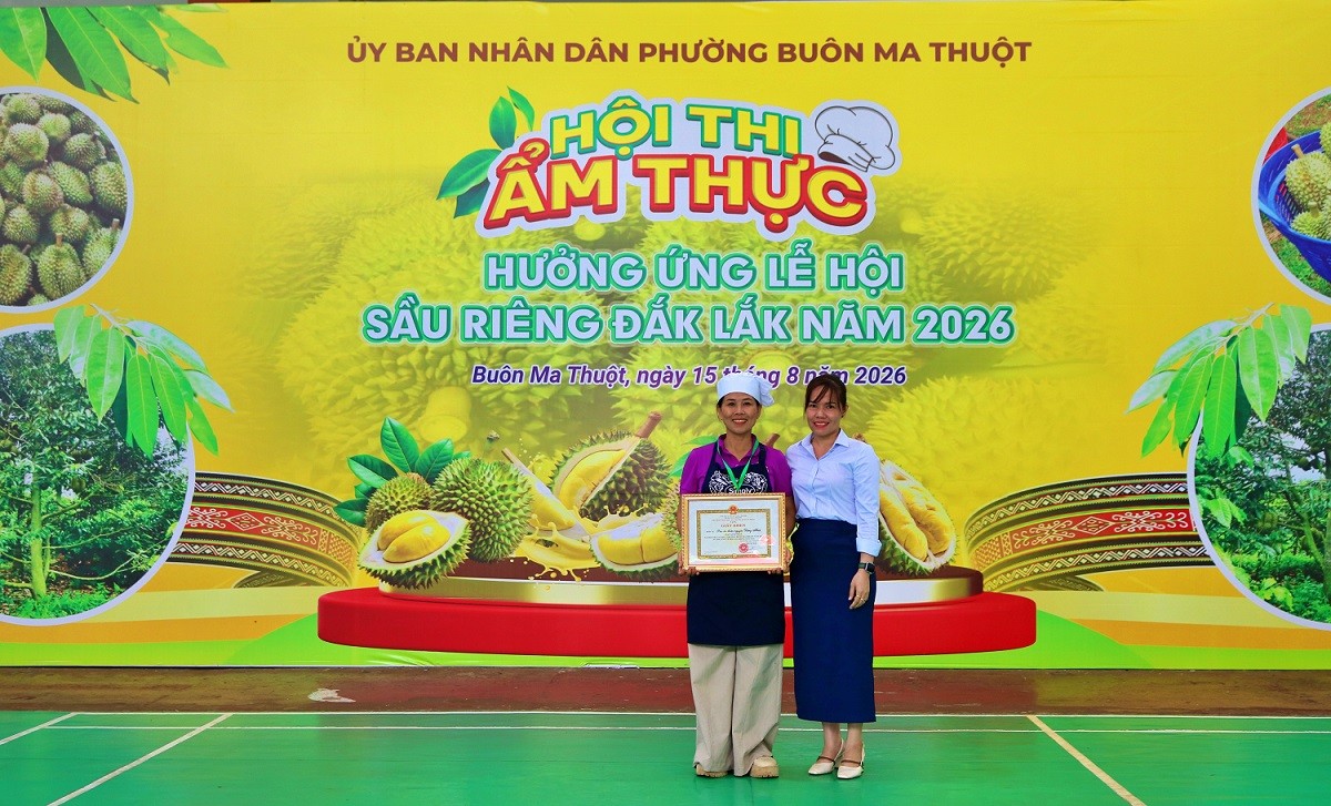 hoi-thi-am-thuc-sau-rieng-dak-lak-1787134587.jpg