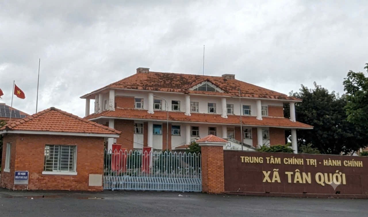 tru-so-xa-tan-quoi-vinh-long-1793154975.jpg
