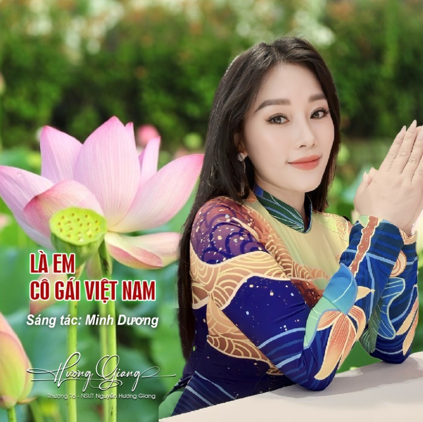 NSƯT Hương Giang
