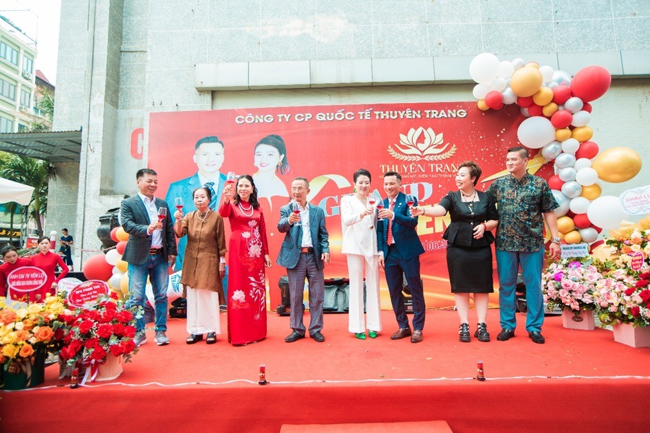 Công ty Cổ Phần Quốc Tế Thuyên Trang ra đời – món quà ngọt ngào nhân kỷ niệm Ngày Phụ nữ Việt Nam 20/10