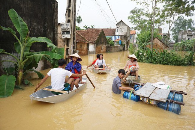 Hà Nội tập trung giải pháp ứng phó mưa lũ, không để thương vong về người