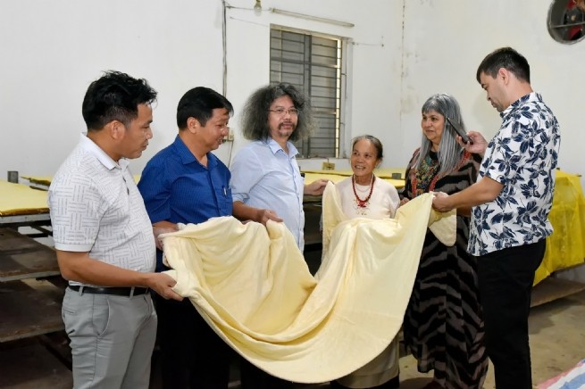 Van Phuc Silk Village Becomes a Candidate for Global Creative Craft City