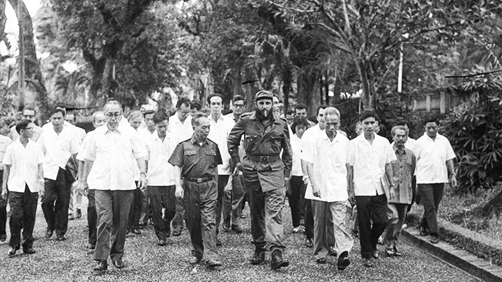 Chuyến đi qua vĩ tuyến 17: Bản lĩnh của vị tổng tư lệnh Fidel Castro giữa vùng chiến sự (Bài 9)