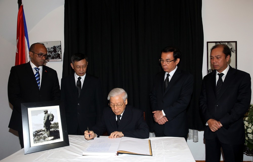 Fidel Castro: Biểu tượng của lòng trung nghĩa và nhịp cầu tri kỷ xuyên đại dương (Bài 23)