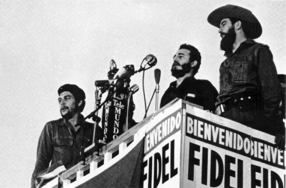 Fidel Castro với những bước tiến đầu tiên và nghệ thuật chèo lái con thuyền cách mạng Cuba