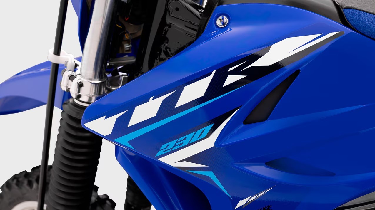 Quên Exciter đi, Yamaha ra mắt ‘siêu chiến binh’ 223cc mới 'trên cơ' Honda Winner R, giá dễ tiếp cận