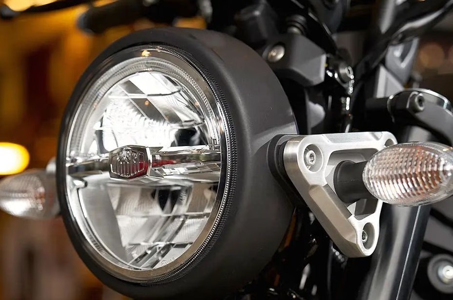 Tin xe trưa 17/9: Yamaha sắp ra mắt ‘vua côn tay’ 155cc giá rẻ mới thay Exciter đấu Honda Winner R