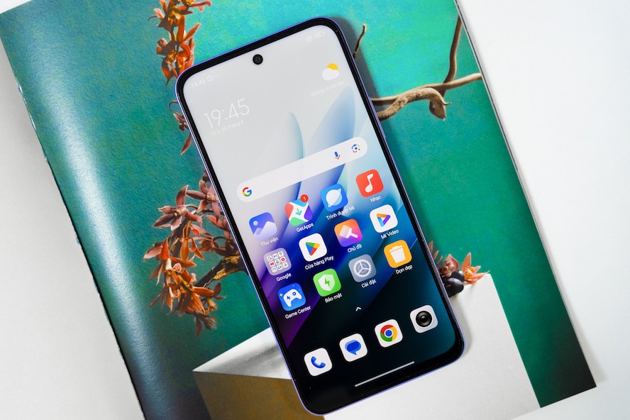 REDMI 15 - Chiếc smartphone toàn diện đặt ra tiêu chuẩn mới cho phân khúc phổ thông