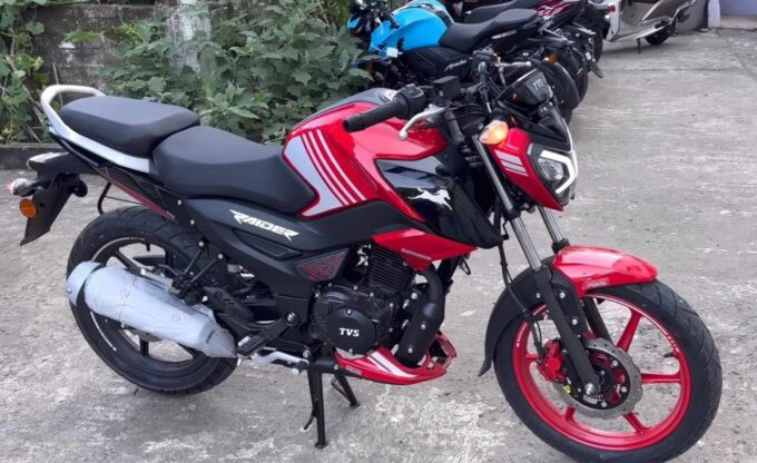 ‘Huyền thoại côn tay’ giá rẻ mới đã về đại lý: Đẹp hơn Honda Winner R, có ABS như Yamaha Exciter