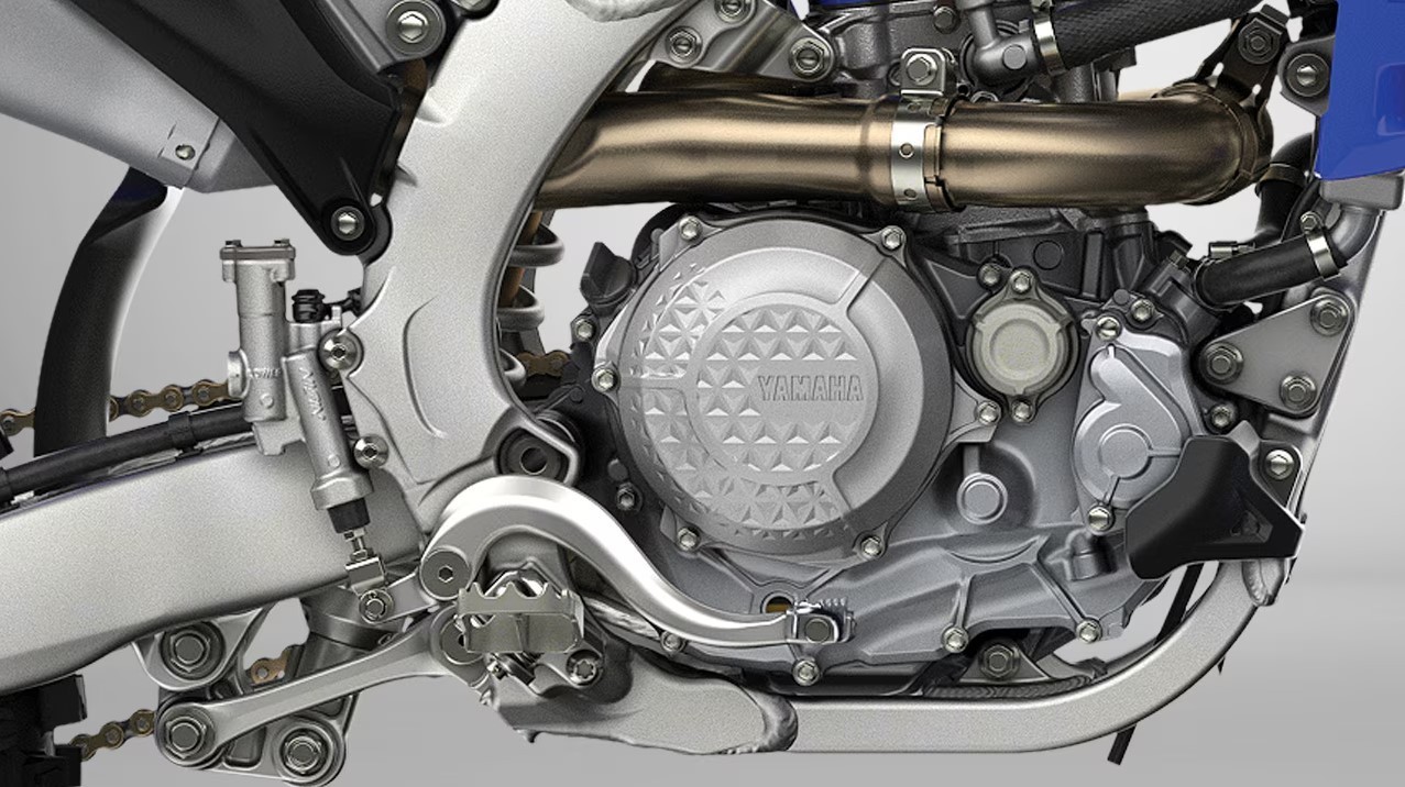 Tin xe hot 5/10: ‘Đàn anh của Yamaha Exciter’ ra mắt với giá cực rẻ, thiết kế mê ly, trang bị xịn sò