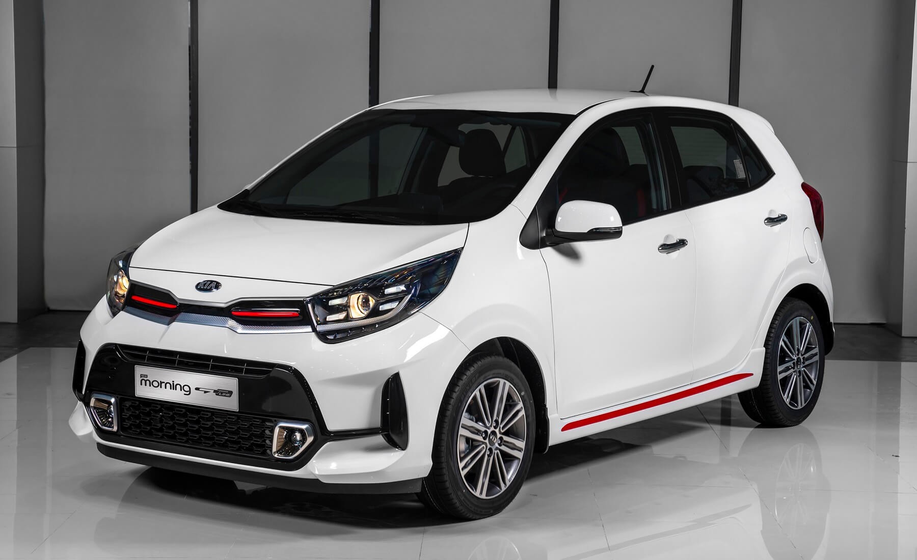 new-kia-morning-gt-line-moi-1761108767.jpg