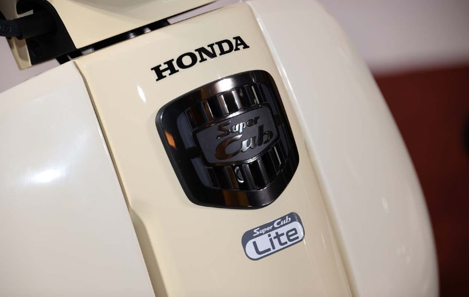 Tin xe trưa 22/10: Honda chính thức ra mắt ‘vua xe số’ mới ‘trên cơ’ Wave Alpha và RSX, giá hấp dẫn