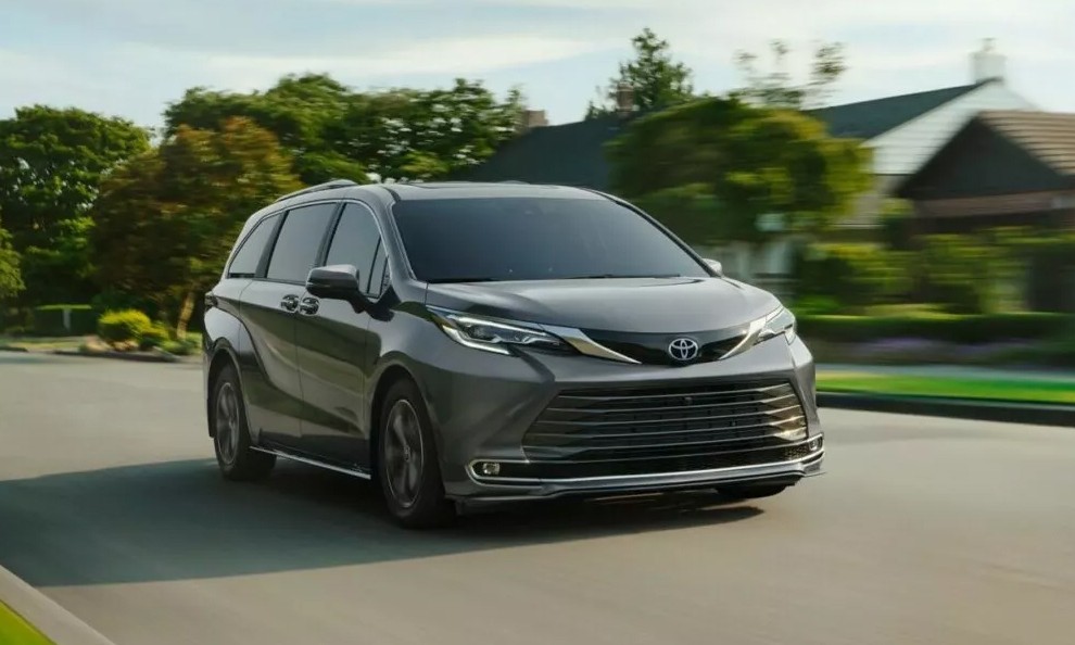 Toyota Sienna 2026 nhận nhiều nâng cấp, tiện nghi chẳng kém Kia Carnival