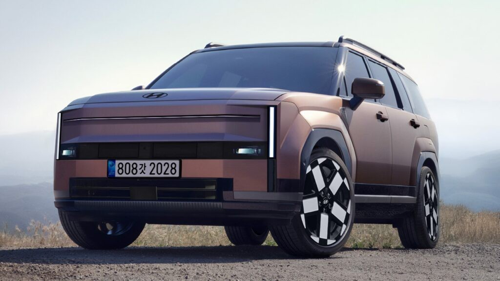 hyundai-santa-fe-the-he-moi-lot-xac-voi-dien-mao-gay-bat-ngo1-1761551523.webp