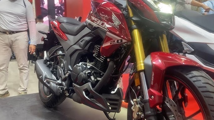 Tin xe trưa 27/10: Honda ra mắt ‘vua côn tay’ mới có ABS 2 kênh áp đảo Winner R và Exciter, giá rẻ