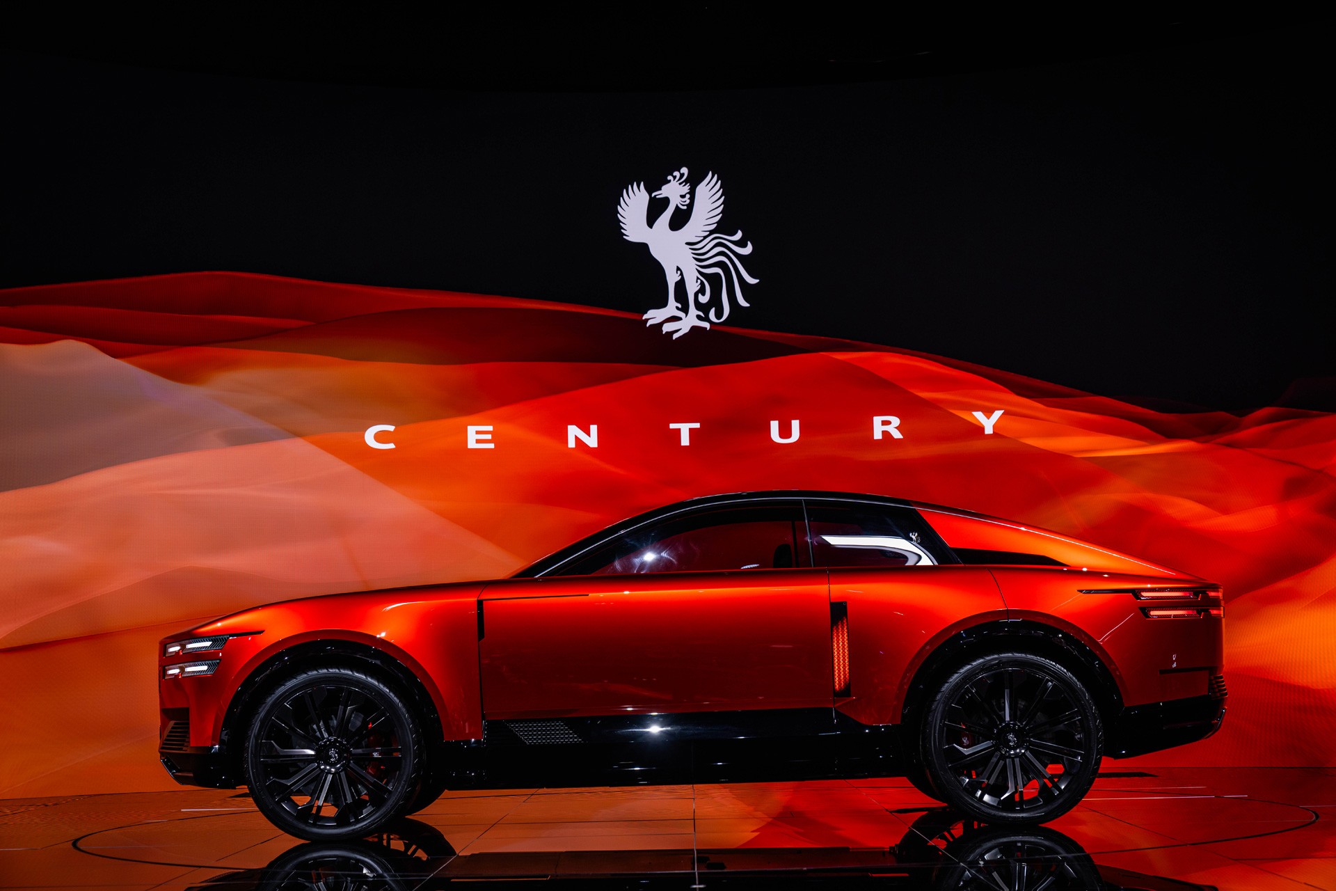 Toyota chơi lớn: Biến Century thành thương hiệu siêu sang riêng để đấu Rolls-Royce