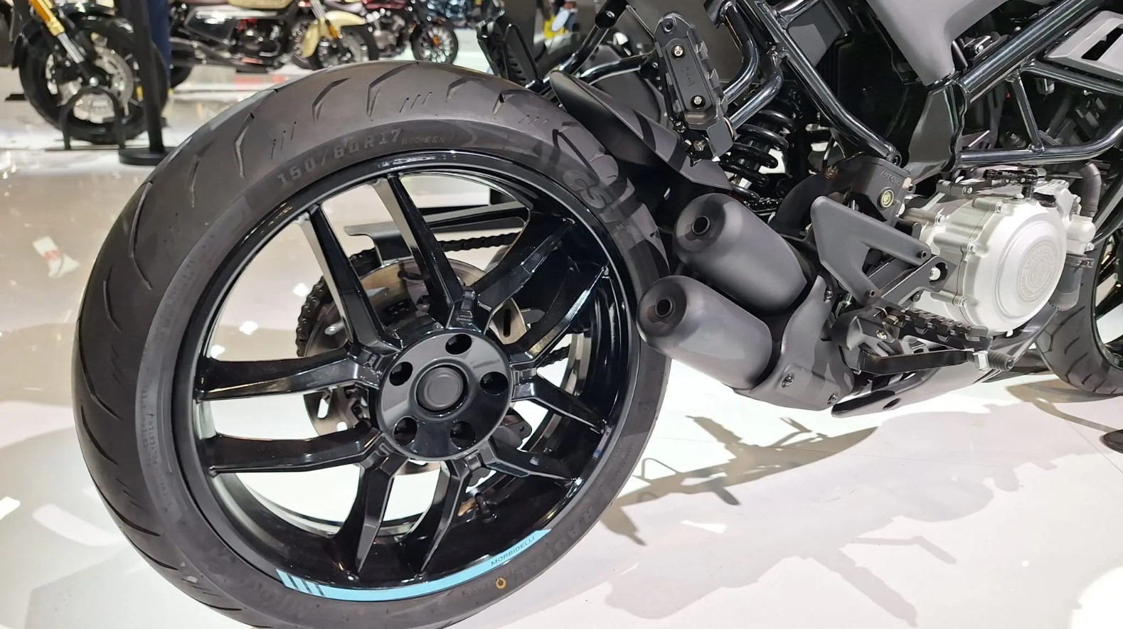 Dẹp Yamaha Exciter và Honda Winner R đi, ‘vua côn tay’ 125cc mới của Ý ra mắt với ABS 2 kênh cực xịn