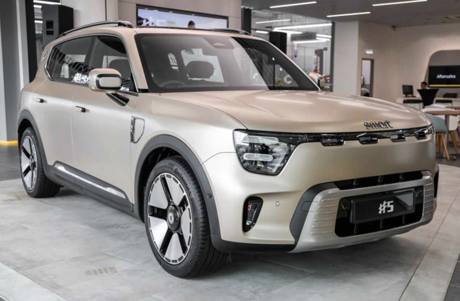 SUV điện 'so kè' cùng Honda CR-V, công suất 637 mã lực, kế thừa trọn vẹn DNA của Mercedes-Benz