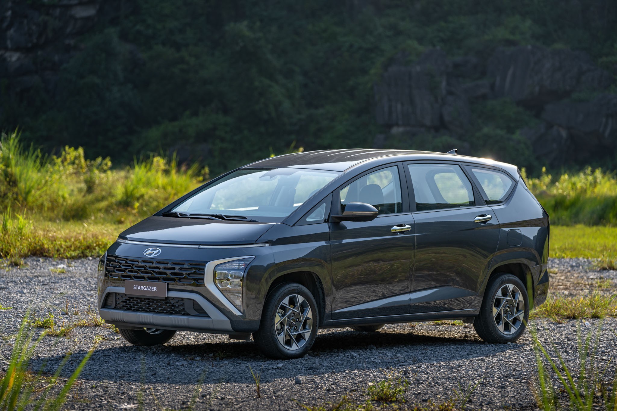 Hyundai Stargazer ưu đãi lớn tháng 11, bảo hành tới 8 năm: Lựa chọn MPV đáng giá cho gia đình Việt