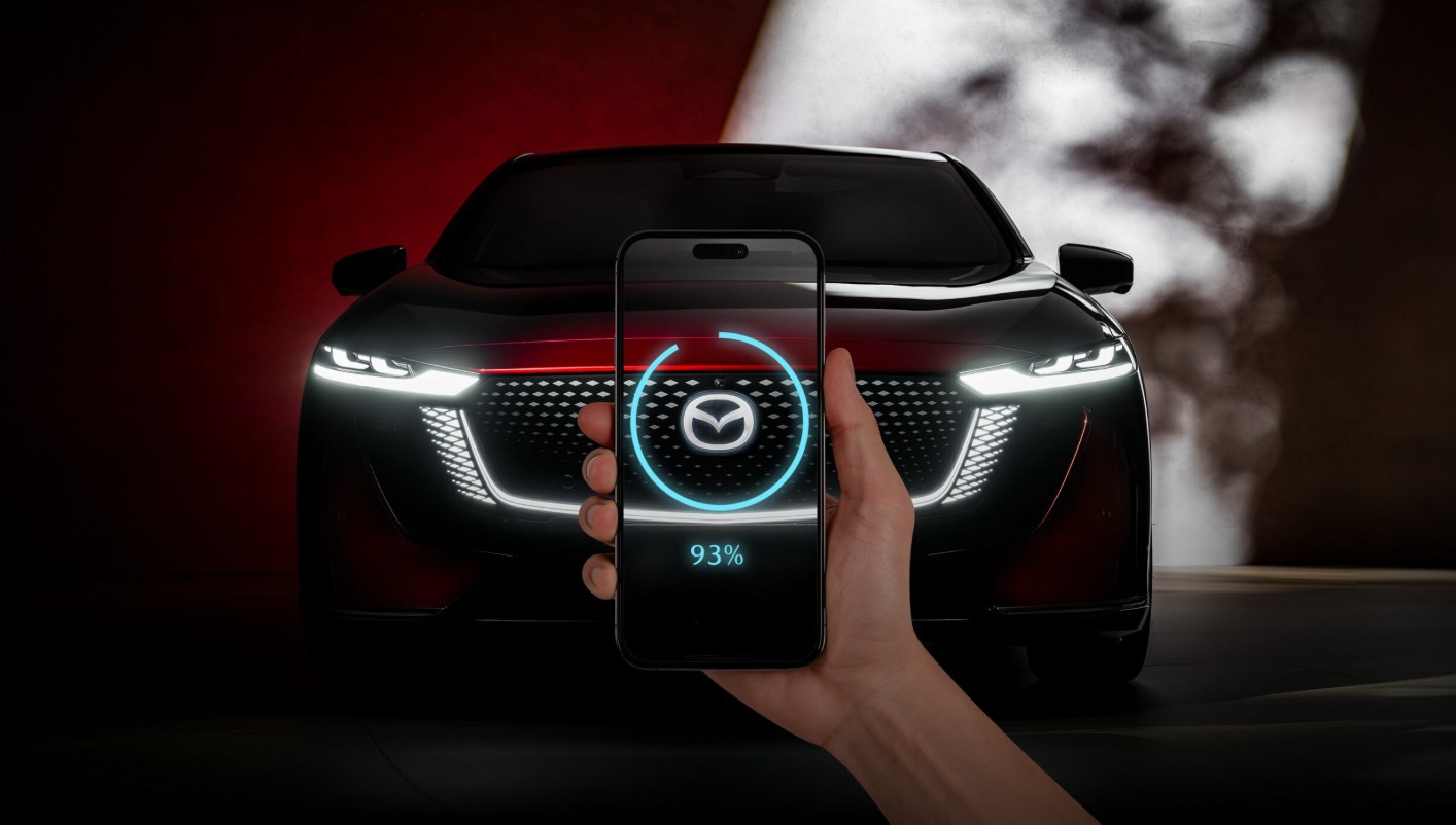 Mazda3 thế hệ mới rò rỉ thiết kế: Ngoại hình bứt phá, đậm chất cao cấp