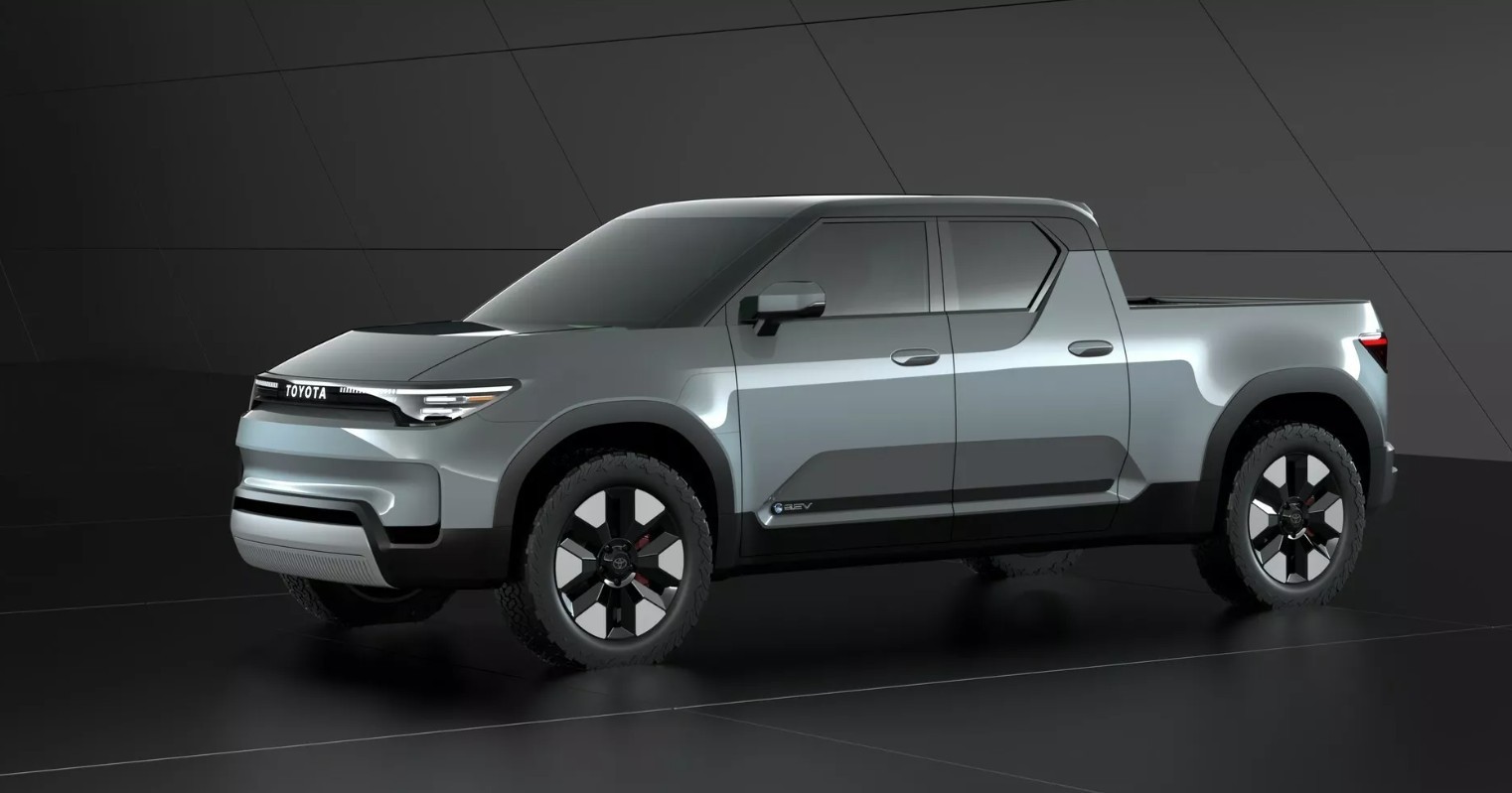Toyota hé lộ bán tải Land Cruiser đời mới: Bán tải khung liền kết hợp động cơ điện