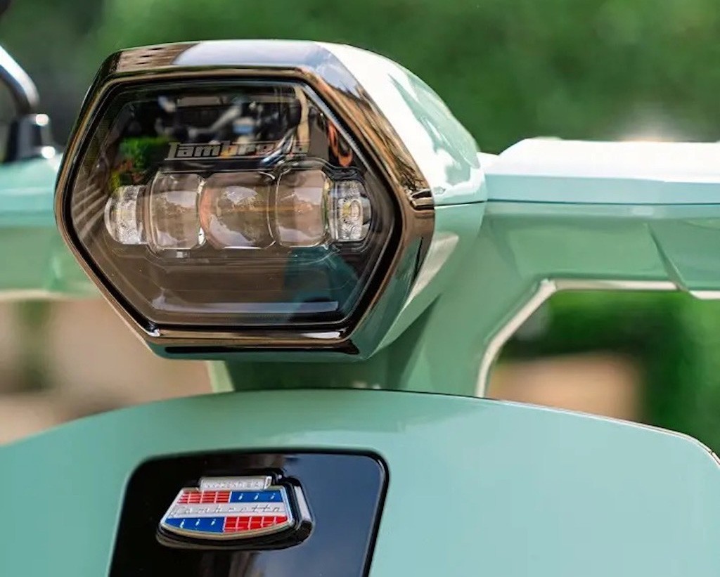 Chính thức ra mắt ‘kẻ thay thế Honda SH’ với thiết kế đẹp long lanh, trang bị hiện đại, giá hấp dẫn