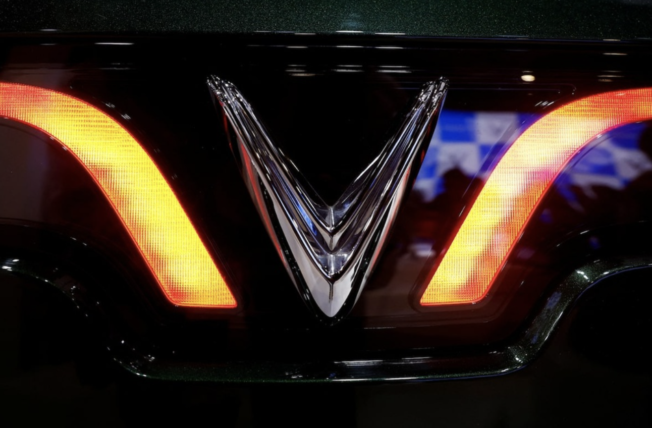 VinFast cân nhắc bổ sung động cơ xăng cho xe điện: Chiến lược mới để kéo dài phạm vi di chuyển