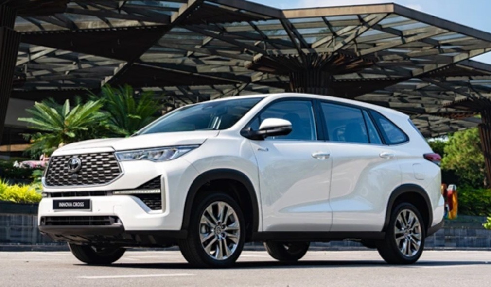 Top xe hybrid đáng mua nhất tháng 12/2025: ‘Xanh - tiết kiệm - đáng tiền’ cho người Việt