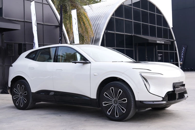 SUV hạng sang 590 mã lực ‘đe nẹt’ Mercedes-Benz GLC: Giá chỉ gần 1,4 tỷ đồng, công nghệ ngập tràn