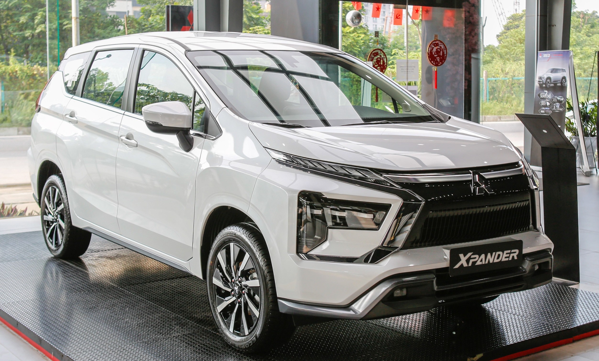 Loạt MPV 7 chỗ đồng loạt giảm giá cuối năm: Xpander, Veloz, XL7 hạ ‘kịch sàn’