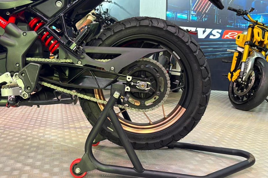 Tin xe trưa 9/12: ‘Vua côn tay’ giá 50 triệu đồng xịn hơn Exciter và Winner R ra mắt phiên bản mới