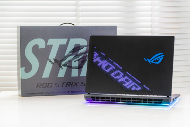 ROG Strix SCAR 18 giá 180 triệu đồng vừa ra mắt tại Việt Nam: Trang bị có gì đặc biệt?
