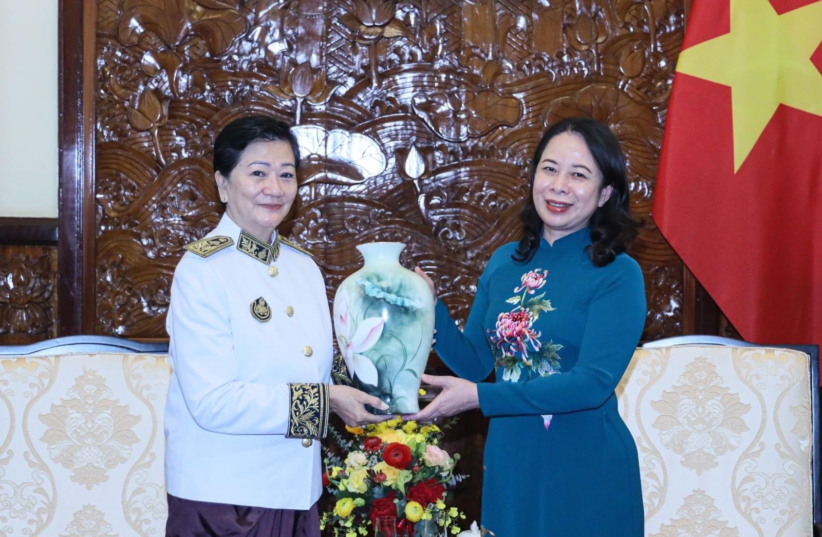 Nữ đại sứ đầu tiên của Campuchia tại Việt Nam