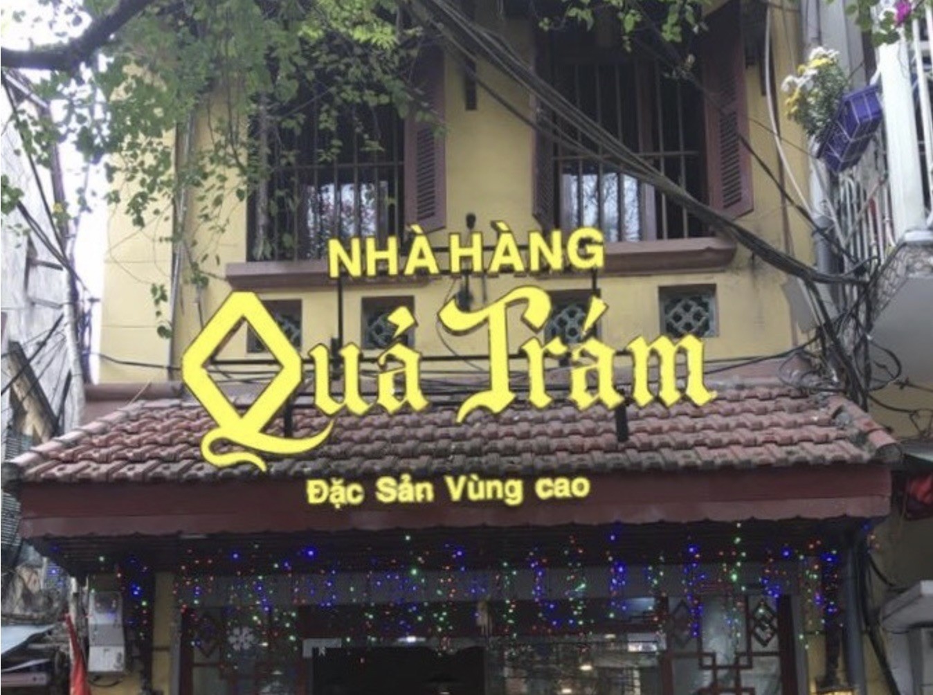 Nhà hàng Quả Trám 21 Phùng Hưng: Nơi gặp gỡ giao lưu của nhiều văn nghệ sĩ, người yêu văn hoá, nghệ thuật và ẩm thực Việt!