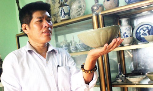 VIDEO: Nguyễn Văn Nhân - Người giữ thời gian với kho đồ cổ triệu đô