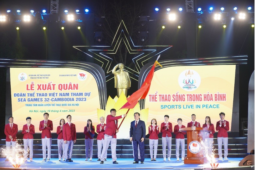 Herbalife đồng hành cùng Lễ xuất quân Đoàn Thể Thao Việt Nam tham dự SEA Games 32
