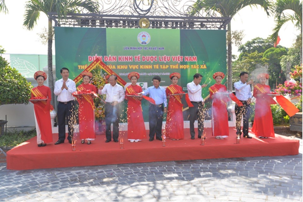 Diễn đàn kinh tế Dược liệu Việt Nam - Bức tranh tổng thể về Tinh hoa Dược liệu Việt