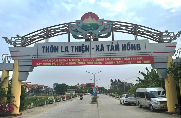 Ba Vì sôi nổi hiến đất, xã hội hoá nguồn lực xây dựng nông thôn mới