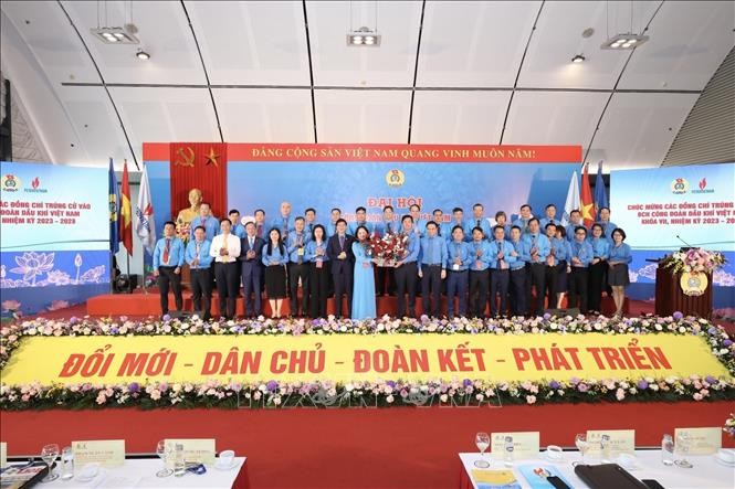 Công đoàn Dầu khí Việt Nam những định hướng và tầm nhìn mới của người đi tìm lửa