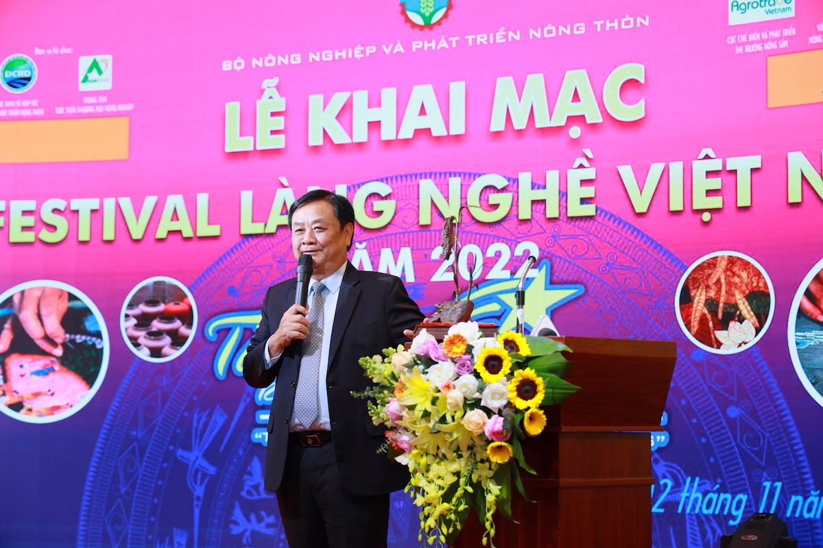 Bộ trưởng Lê Minh Hoan: Hãy nhìn sản phẩm thủ công mỹ nghệ là tinh hoa của đất nước, tâm hồn của người Việt