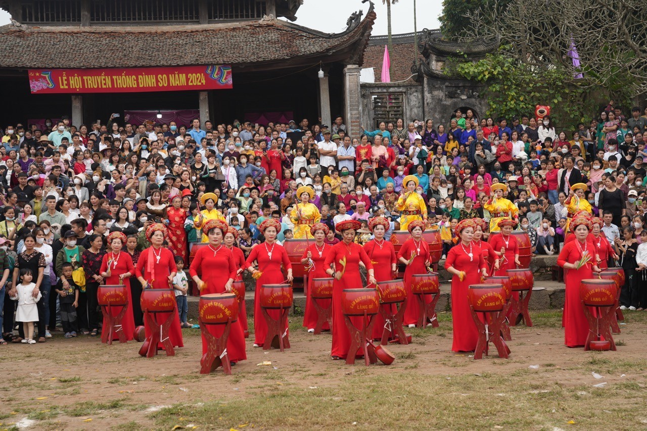 PHOTO: Nét đẹp Lễ hội truyền thống làng So năm 2024