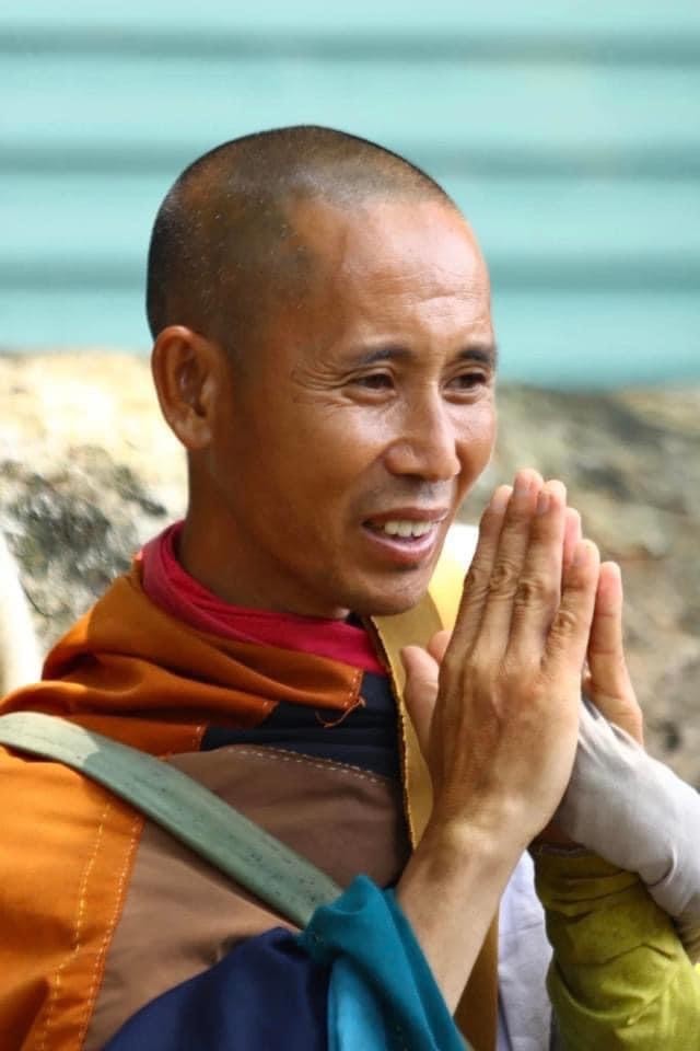 13 câu nói của "Công dân Thích Minh Tuệ" đáng để chúng ta phải suy nghĩ