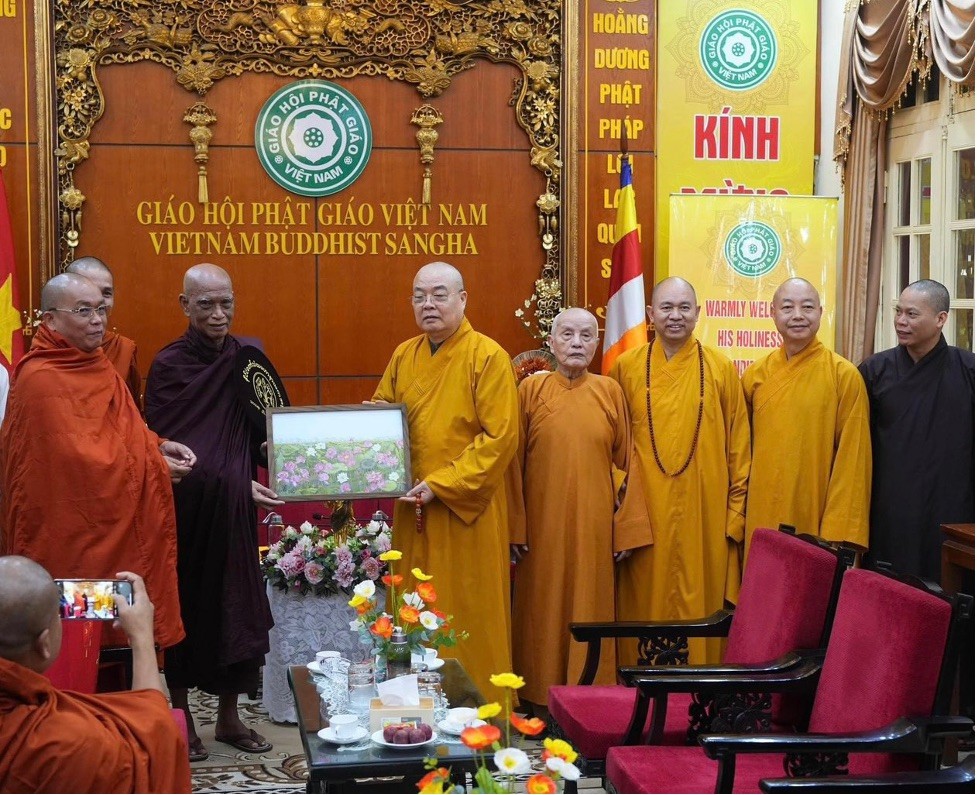Đức Tăng thống Myanmar đến thăm Việt Nam nhân dịp Phật Đản 2024