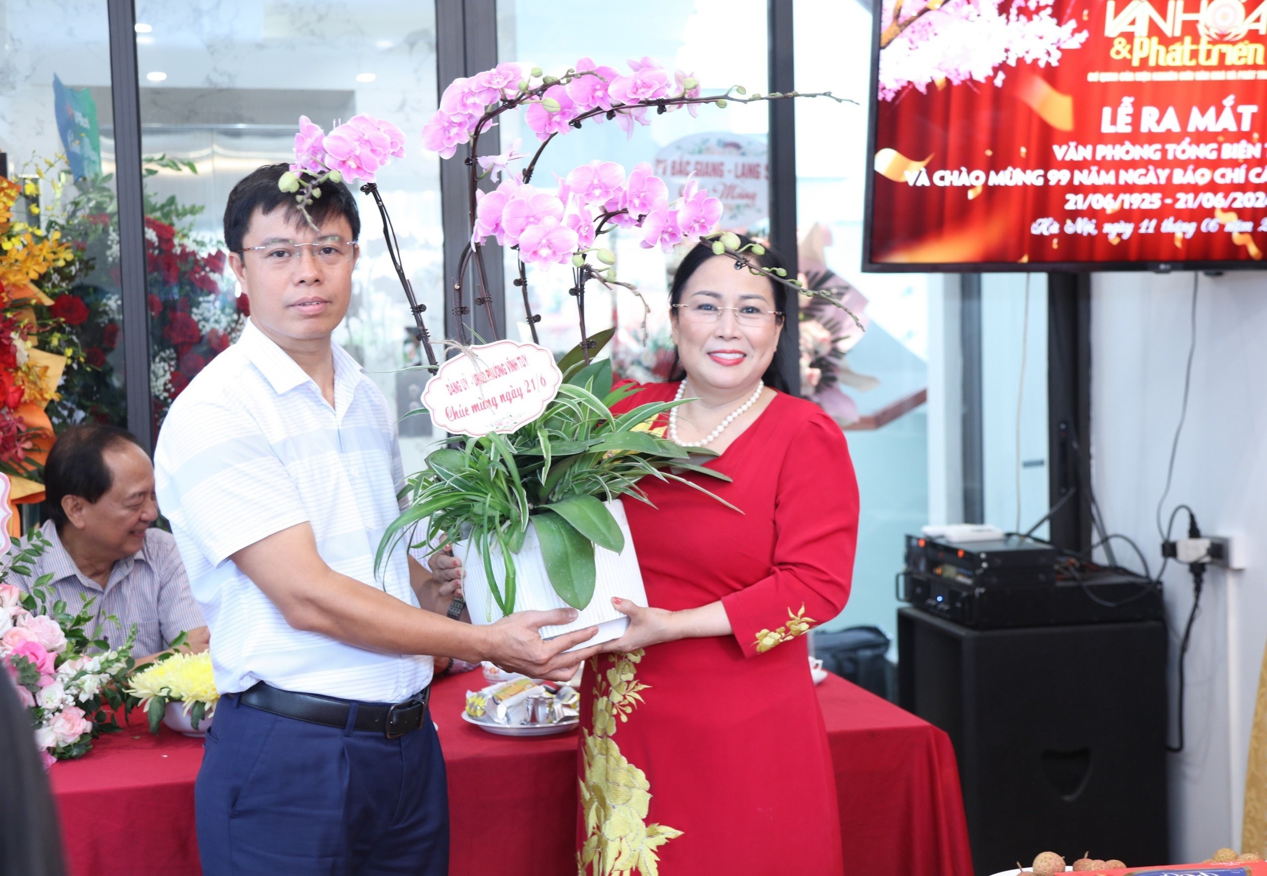 Tạp chí điện tử Văn hóa và Phát triển kỷ niệm 99 năm Báo chí Cách mạng Việt Nam