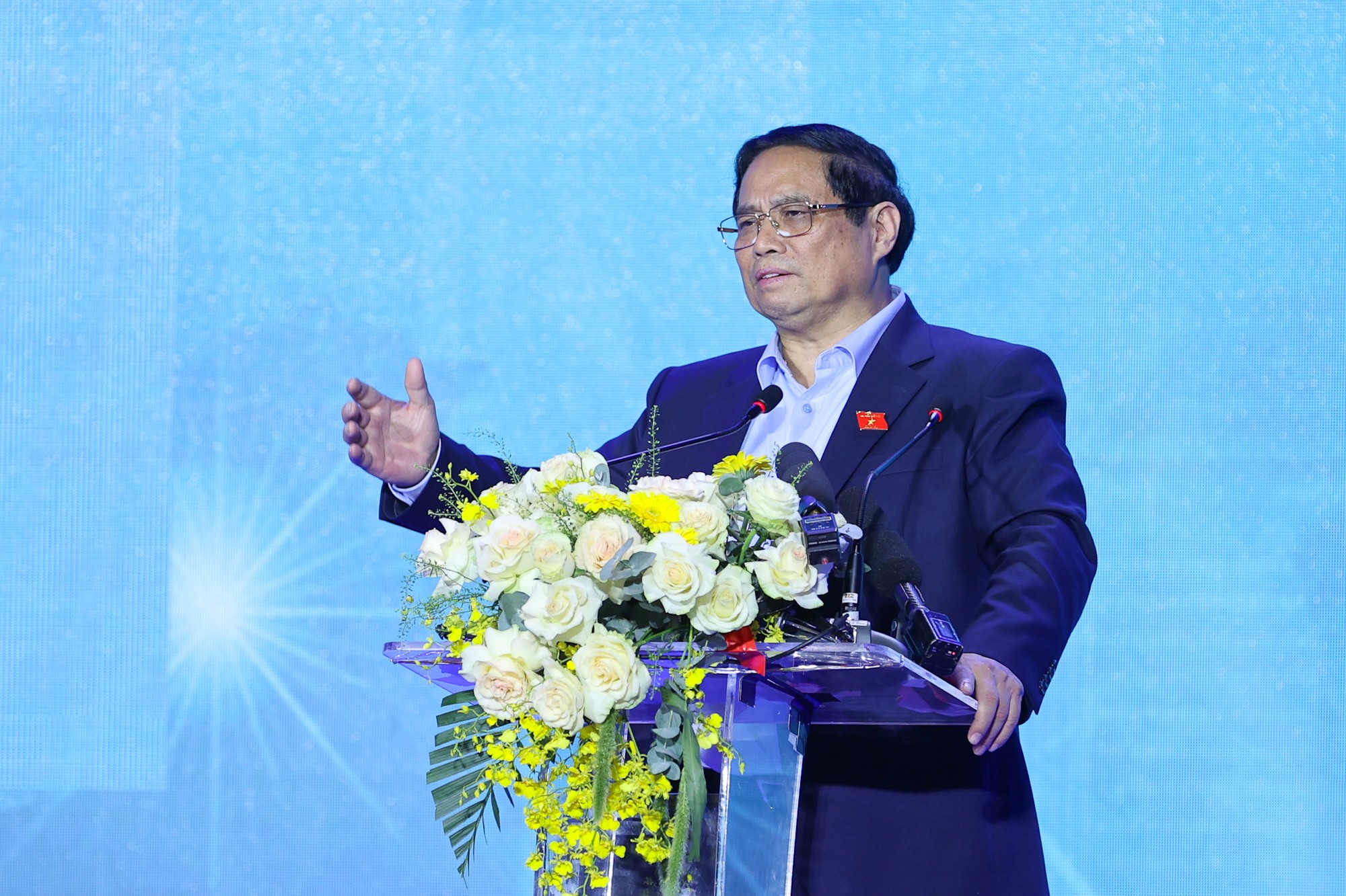 Thủ tướng Phạm Minh Chính: Hà Nội phải tiên phong trong thực hiện Đề án 06, chuyển đổi số