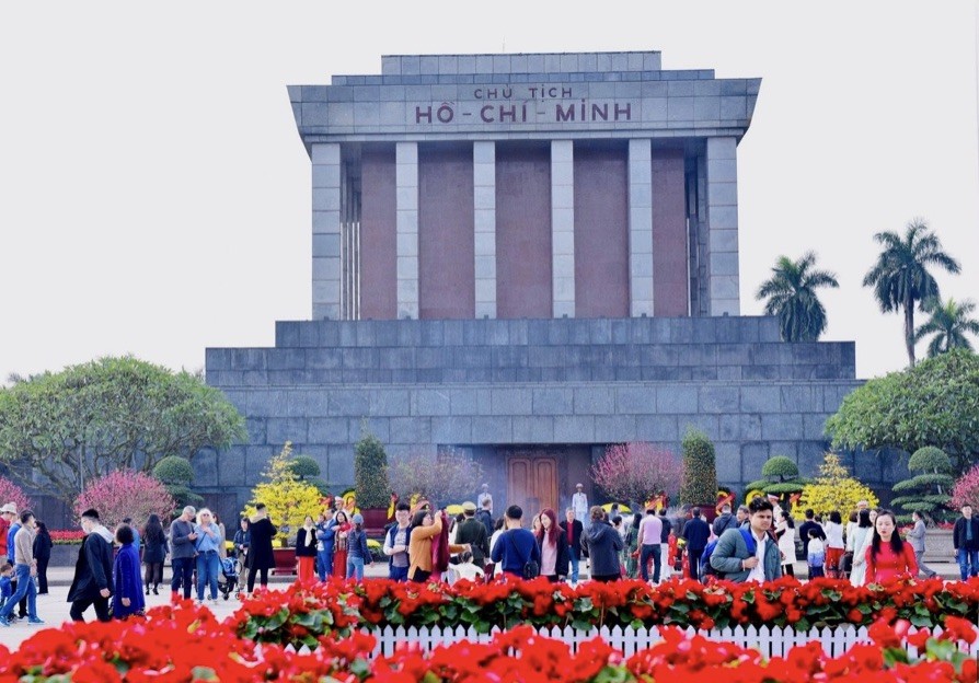 Phát động cuộc thi sáng tác ảnh về vẻ đẹp của Khu di tích Phủ Chủ tịch Hồ Chí Minh tại Phủ Chủ tịch