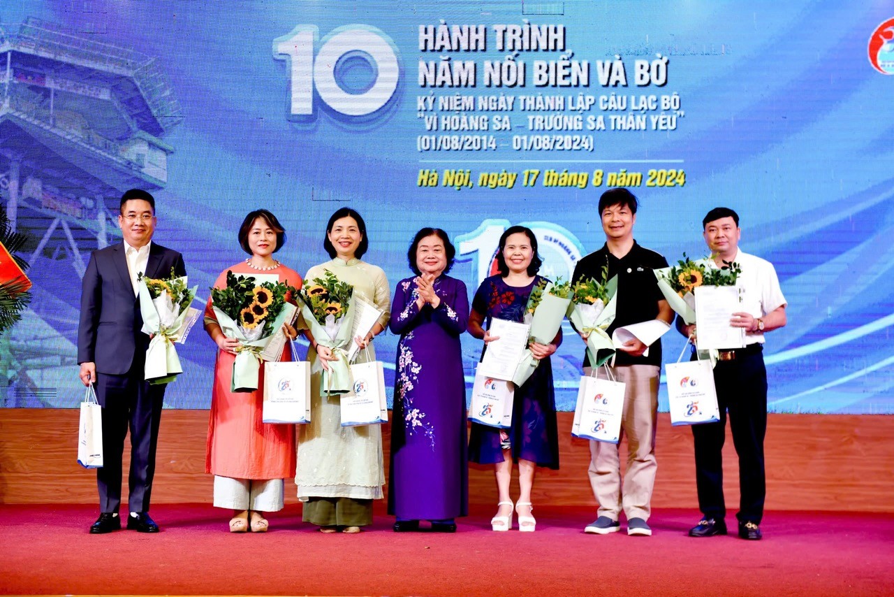 Hành trình 10 năm kết nối trái tim Việt vì Hoàng Sa - Trường Sa thân yêu